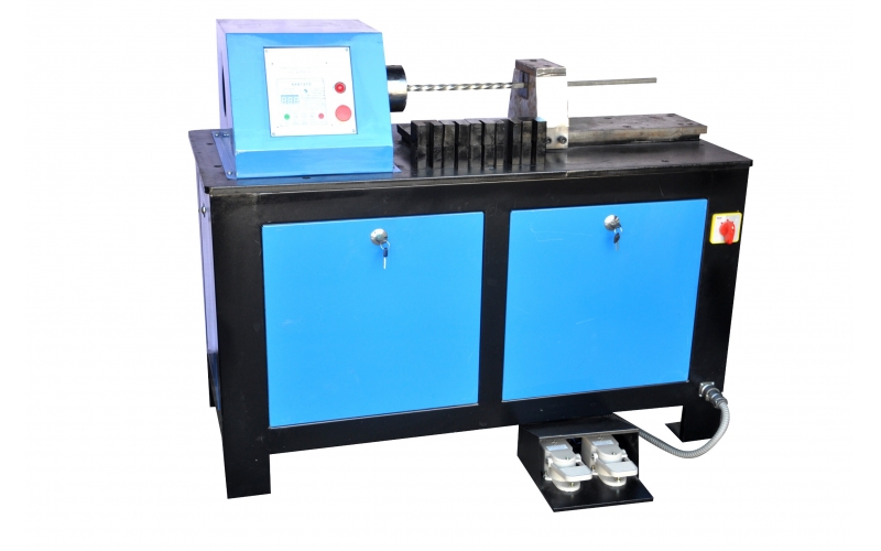 Multifunctional twisting machine